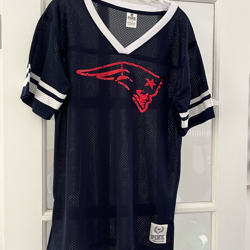 PINK Victoria's Secret Navy and Red Mesh Top